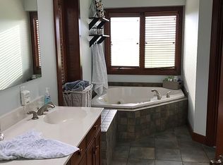 1833 Mills Rd, Lima, OH 45806