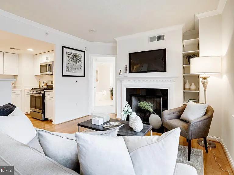 2220 Fairfax Dr #803 — Photo 53
