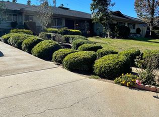 5742 N Sycamore Ave, Rialto, CA 92377