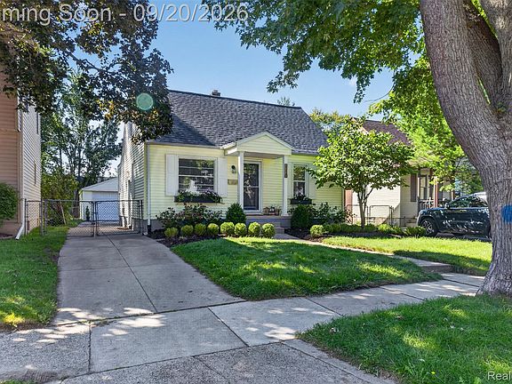 5th image of 1110 Bauman Ave