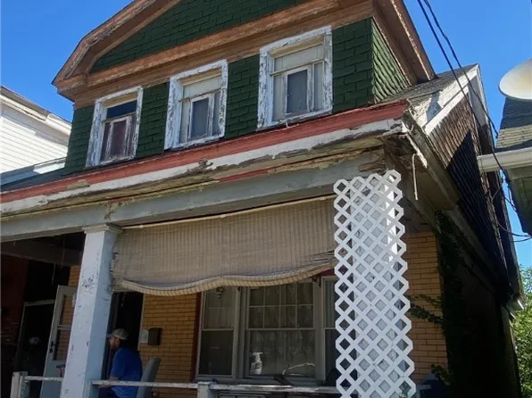 207 Quincy Ave, Pittsburgh, PA 15210