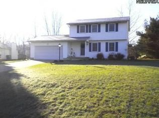 1416 Beechnut Dr, Akron, OH 44312