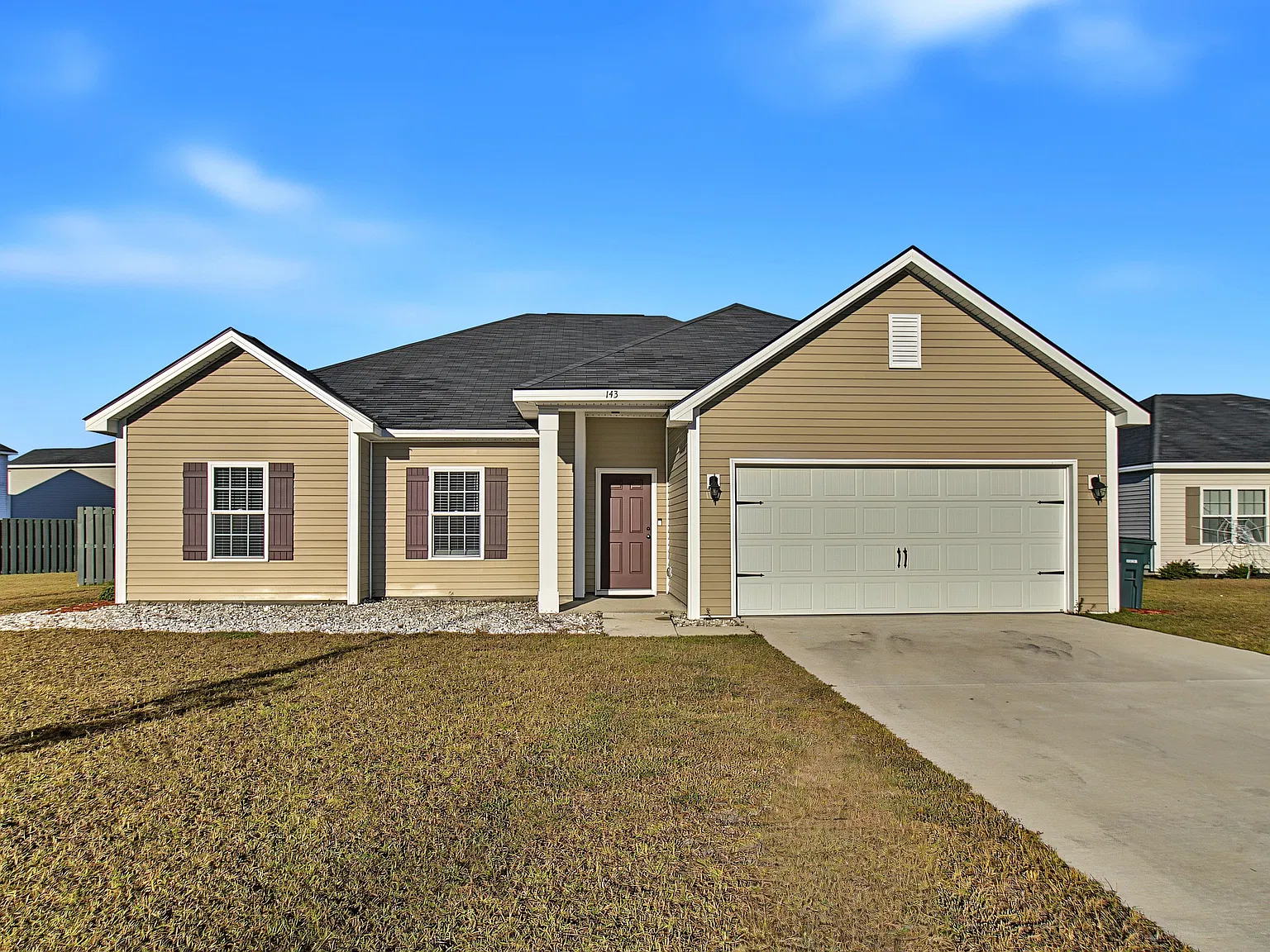 143 Renwick Loop - 1 — Photo 1