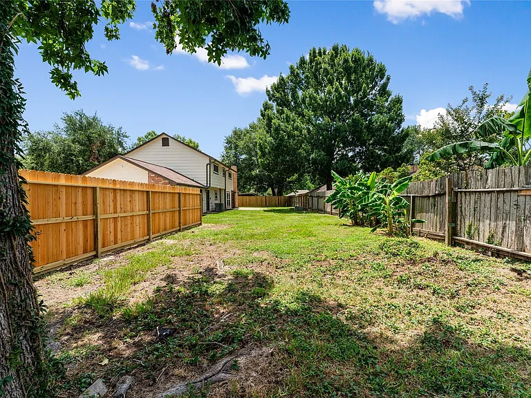 14807 Joshnomi Ln — Photo 37