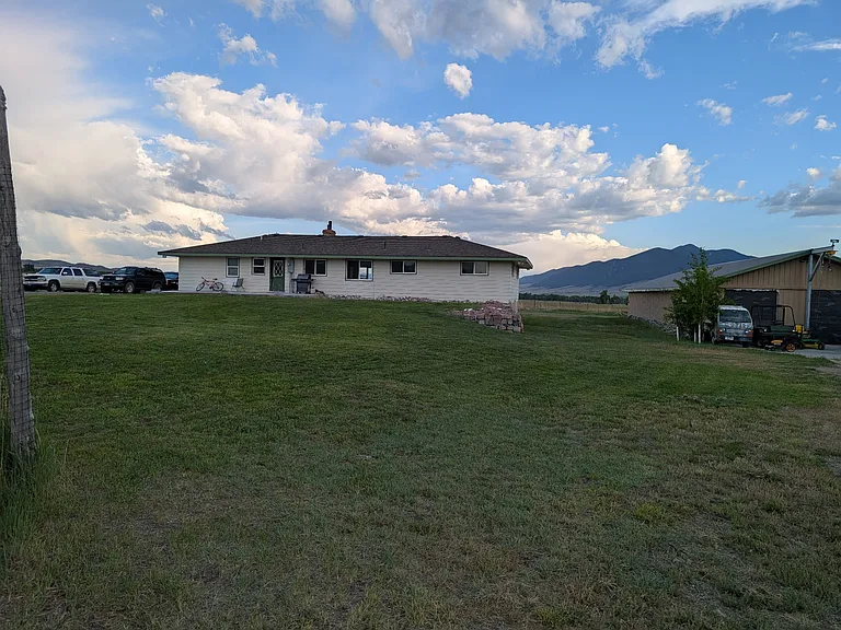 6 Slate Ct #1 — Photo 1