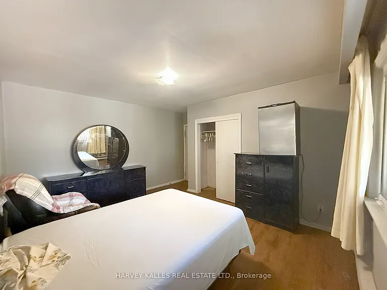 8 Medford Ave #3 — Photo 5
