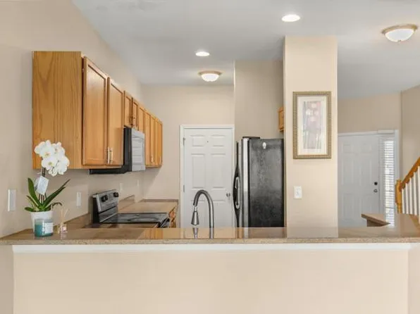 10306 Stone Moss Ave, Tampa, FL 33647