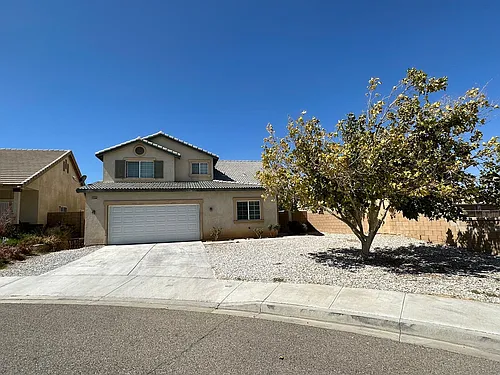 13694 Menlo Way Photo 1