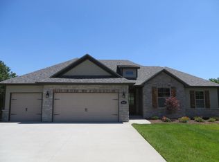 4401 Canyata Ct, Columbia, MO 65203