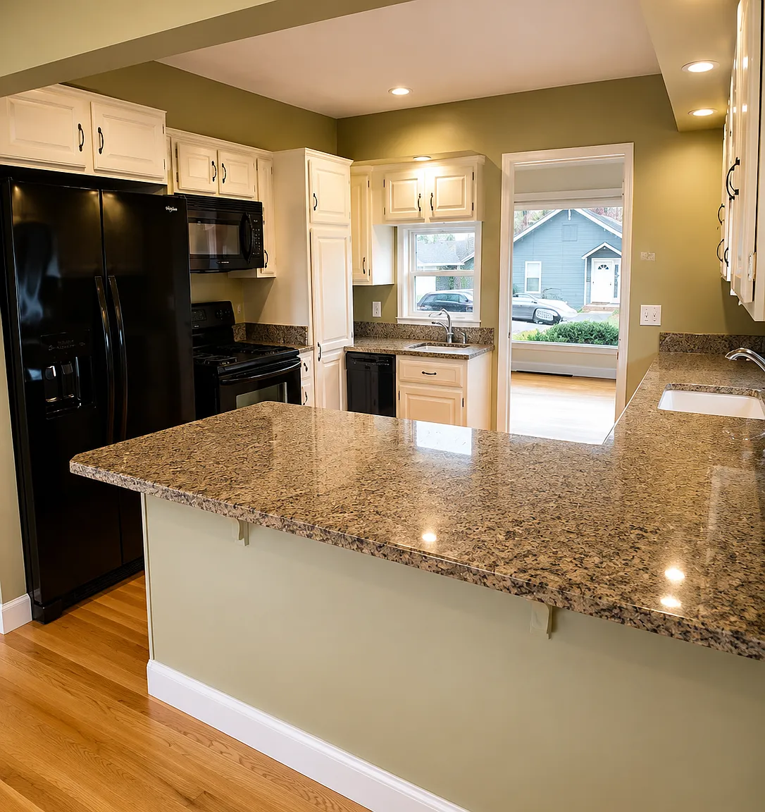 4 bed, 1500 sqft, $900 — Photo 4