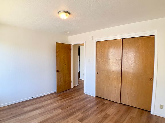 2nd image of 410 44th Ave APT 102