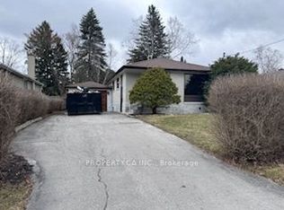 49 Child Dr, Aurora, ON L4G 1Y6