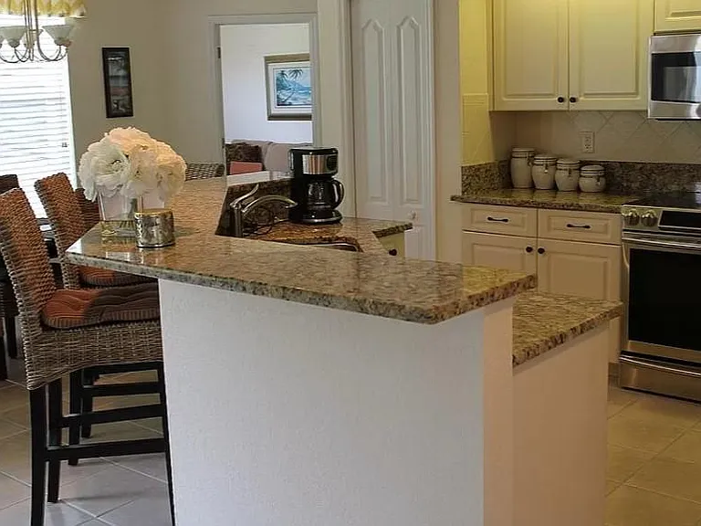 5078 Seagrass Dr — Photo 6