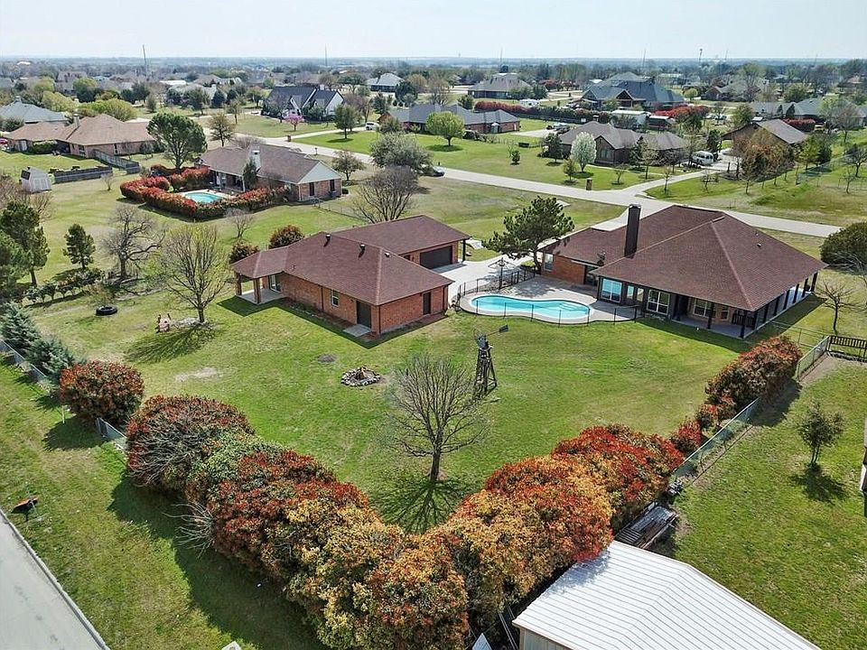 1st image of 1207 Chandler Cir