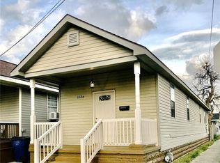 1334 Monroe St, Gretna, LA 70053