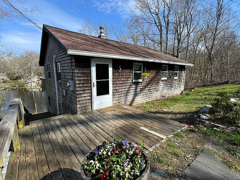 389C Wyassup Rd — Photo 26