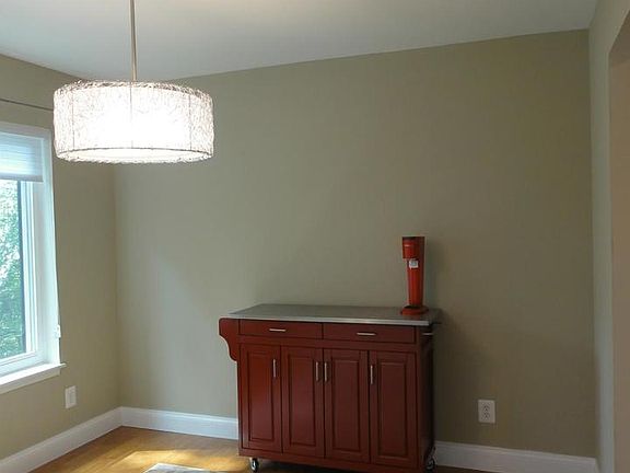 5th image of 11301 Commonwealth Dr APT 202