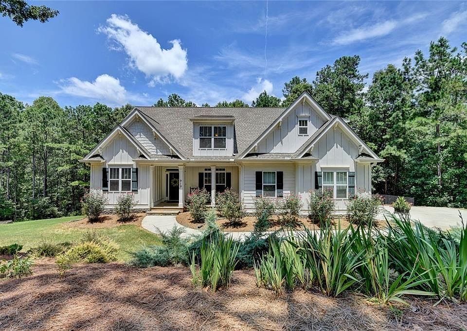 1st image of 919 Fields Chapel Rd