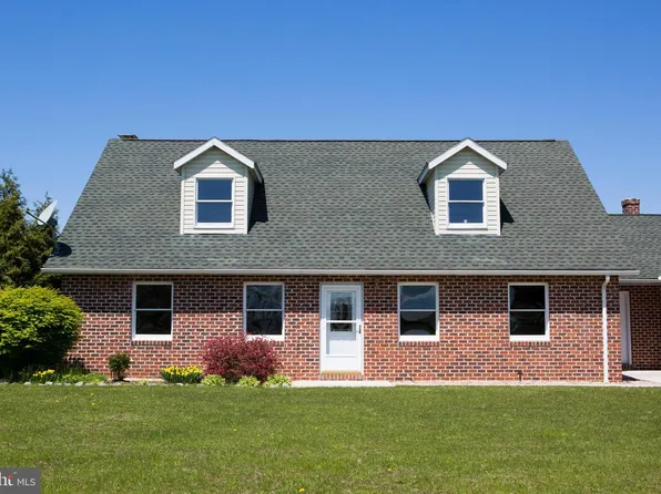459 Green Spring Rd, Newville, PA 17241