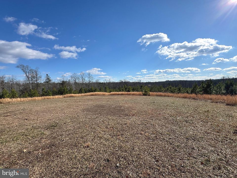 2nd image of 6133 Haleys Mill Rd