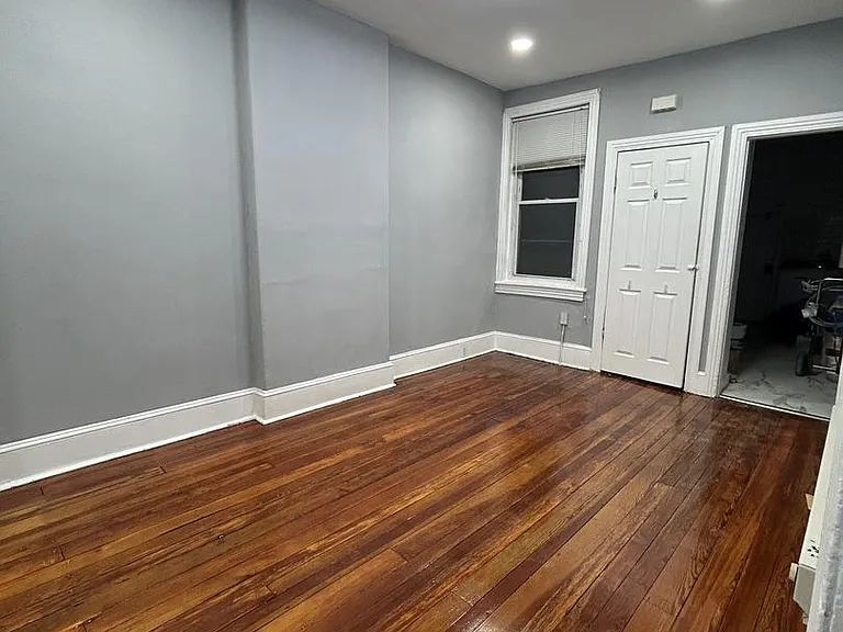 4111 Paul St — Photo 13