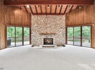 15 Long Hill Rd, New Vernon, NJ 07976