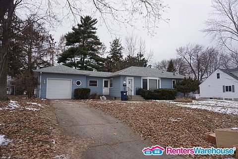 2nd image of 6821 Blaisdell Ave S