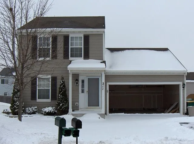 211 Churchill Ct photo 1