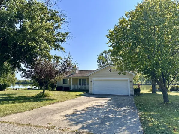 22710-1075 North Ave, Princeton, IL 61356