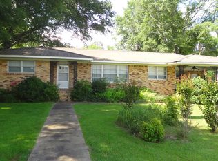 610 Commercial St NE, Hanceville, AL 35077