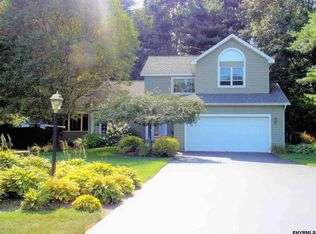 3 Briar Ln, Saratoga Springs, NY 12866