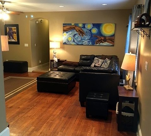 3rd image of 513 Collins Dr