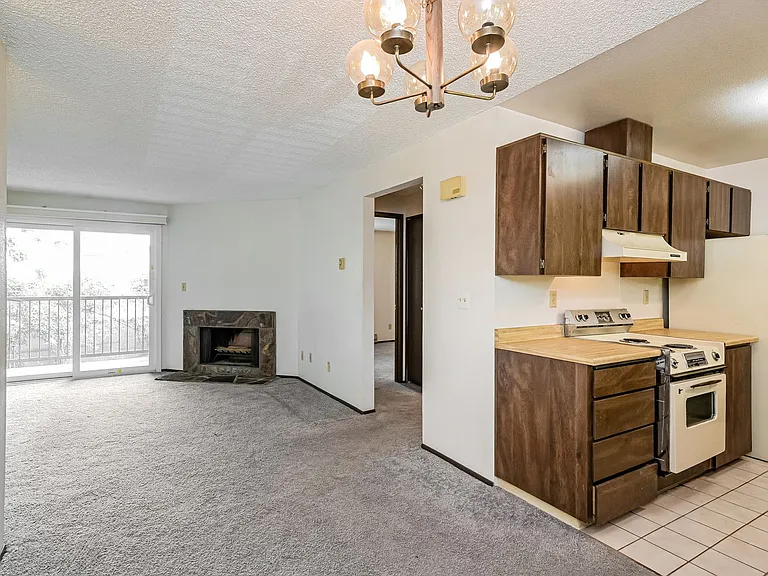 12632 NW Barnes Rd #7 — Photo 6