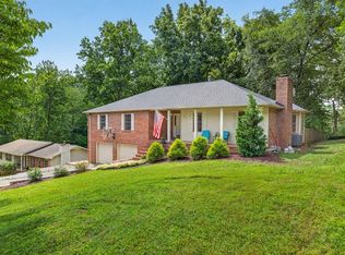864 Spring Valley Rd, Cookeville, TN 38501