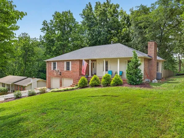 864 Spring Valley Rd, Cookeville, TN 38501