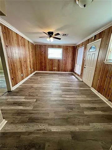 371 Joseph Pl — Photo 5