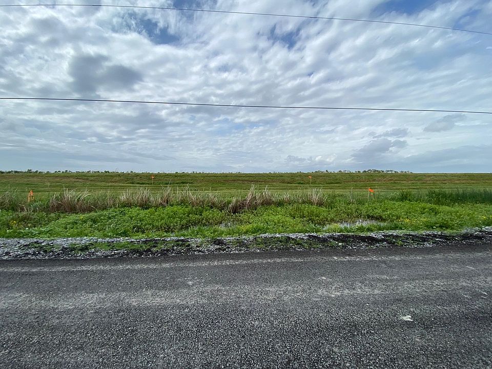 1st image of 2555 Brady Rd