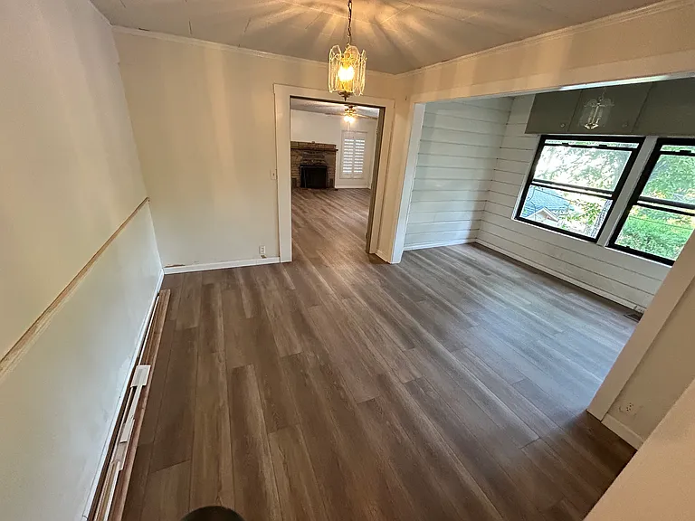 897 Union St — Photo 7