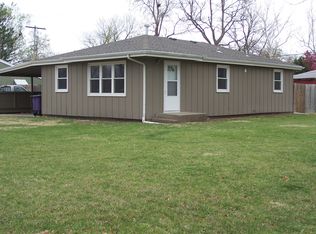 641 Frey Dr, Manhattan, KS 66502