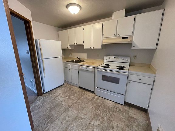 2nd image of 4504 76th St NE APT 9