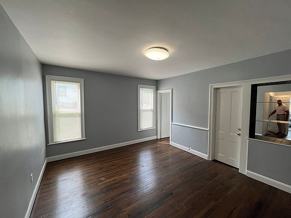 2nd image of 9 Burr Ave #1