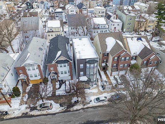 2nd image of 626 20th Street