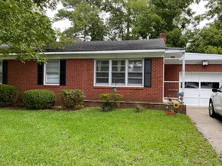 2703 Jefferson Dr — Photo 13