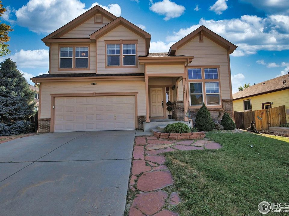 1st image of 2404 Aral Dr