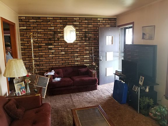 3rd image of 432 48th Ave
