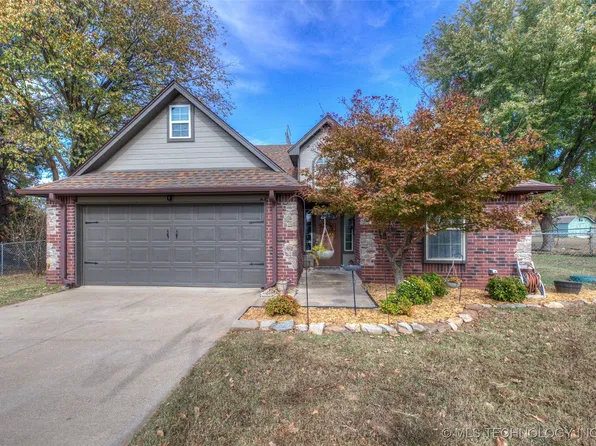 17531 W 1st St S, Sand Springs, OK 74063