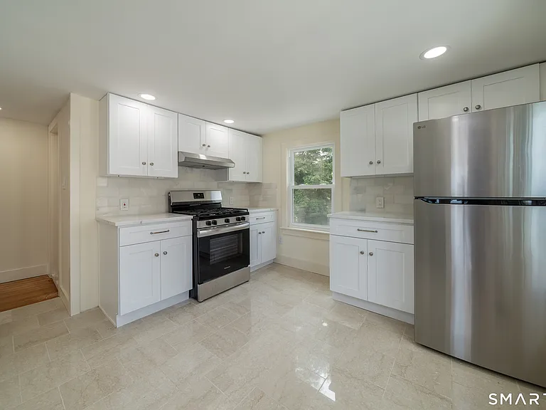 198 Shore Dr #2 — Photo 10