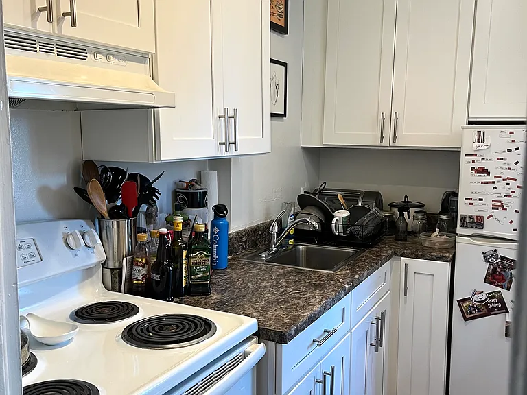102 Willett St #4 — Photo 9