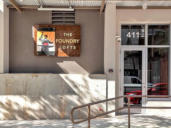 4th image of 411 1st Ave APT 503