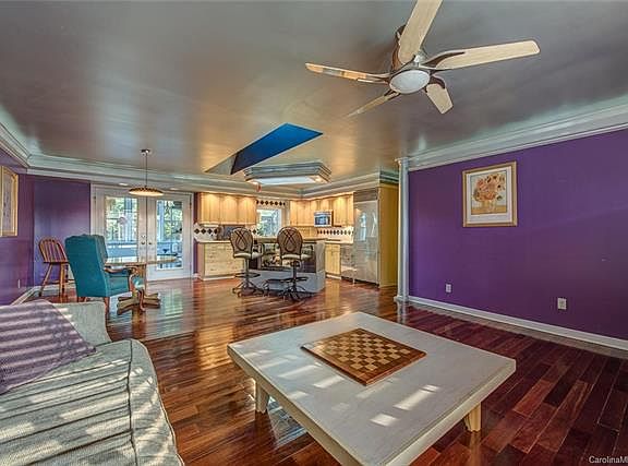 5th image of 4106 Greenhaven Ln